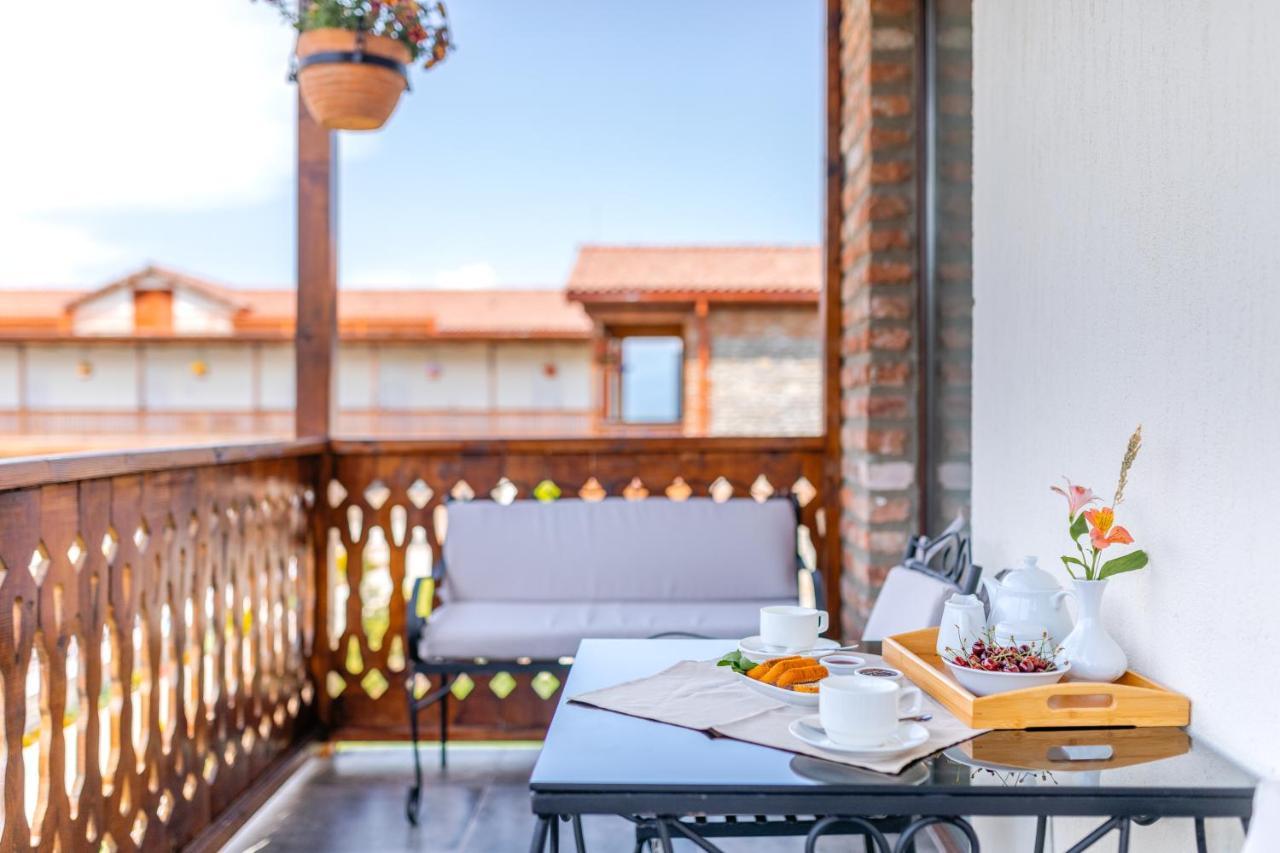 Chateau Mosmieri Hotel & Winery Telawi Exterior foto