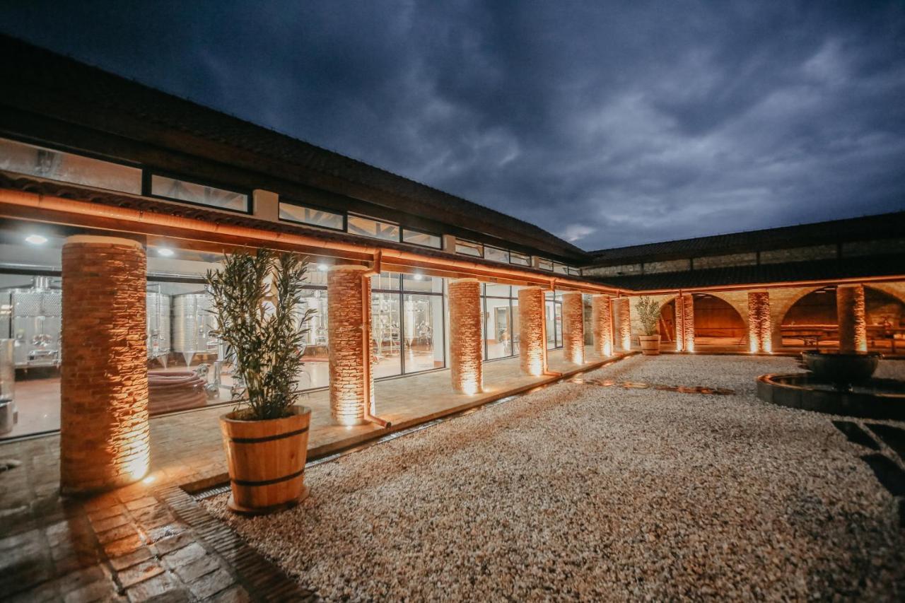 Chateau Mosmieri Hotel & Winery Telawi Exterior foto